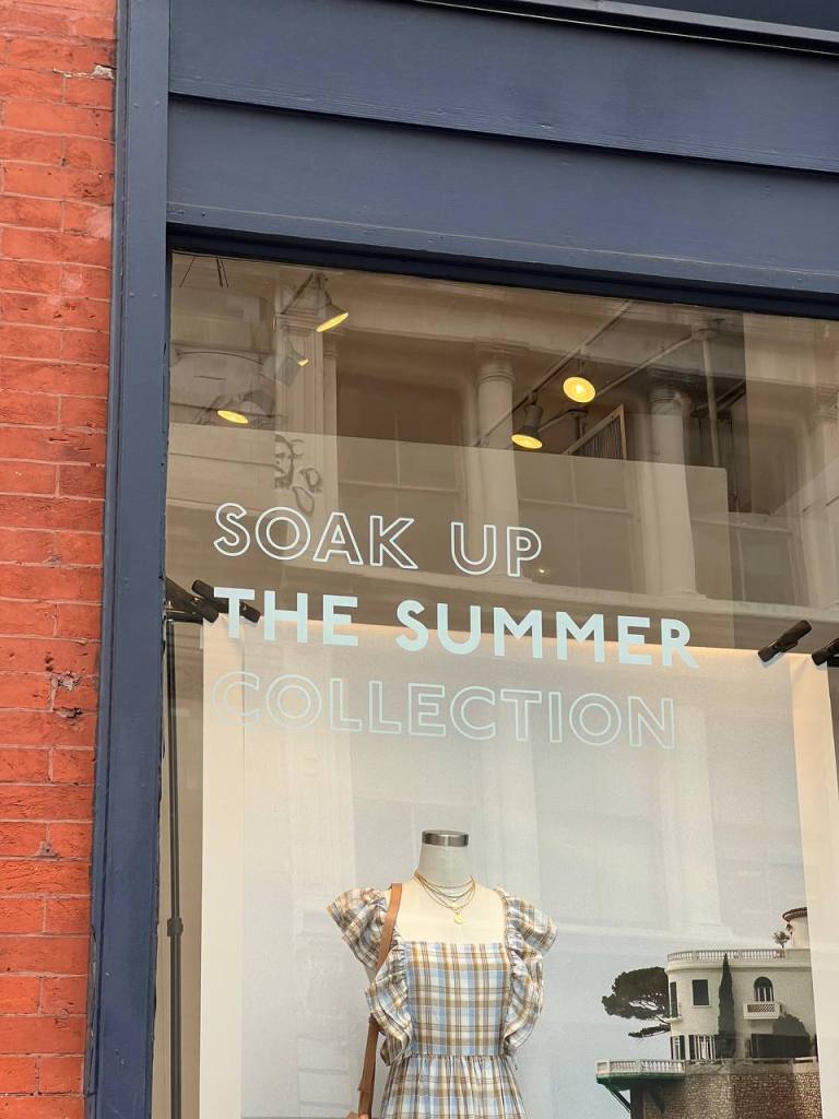 custom window decals company nyc