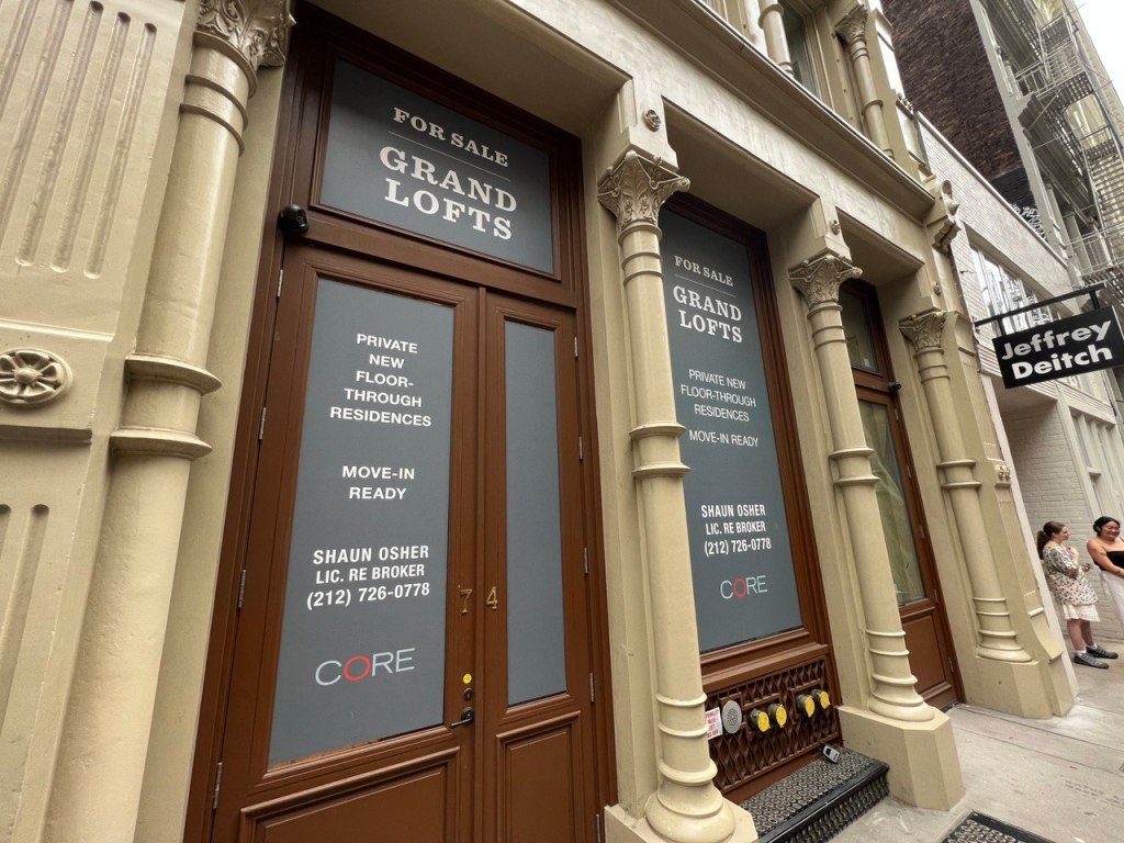 window wrap for business ny