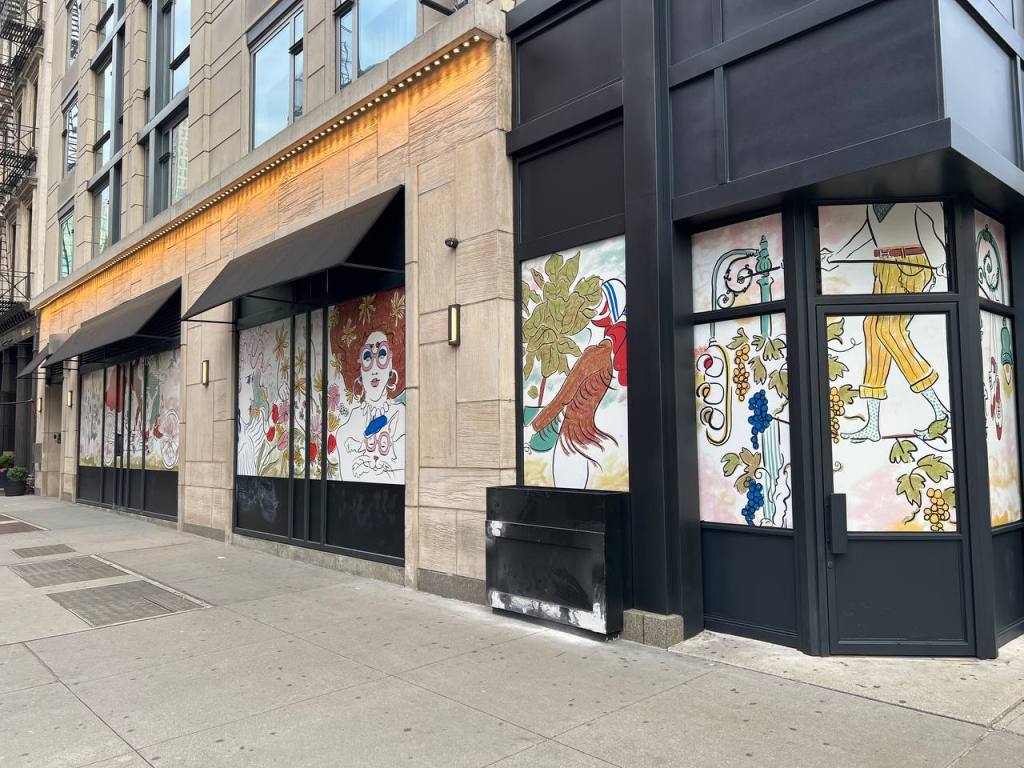 large format window wrap nyc